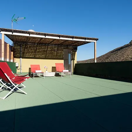 Oasis Holidays & Health - Con Rooftop Terrace *